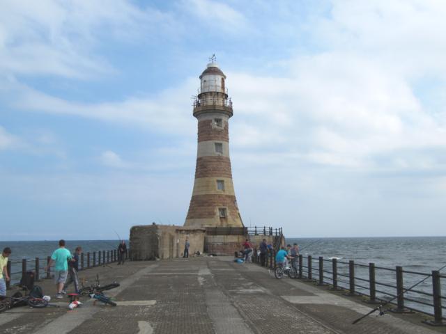 T:UK - Roker Lighthouse